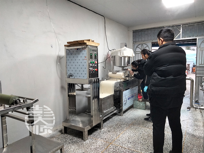 用機(jī)器做干豆腐，省心又省力