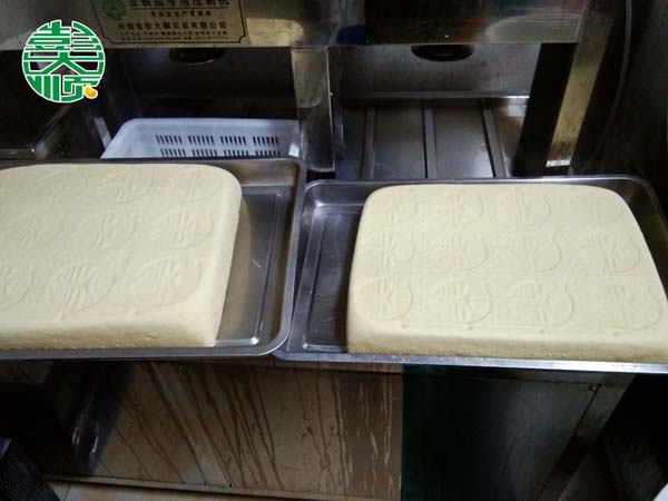 長(zhǎng)治加盟店做出的成品豆腐